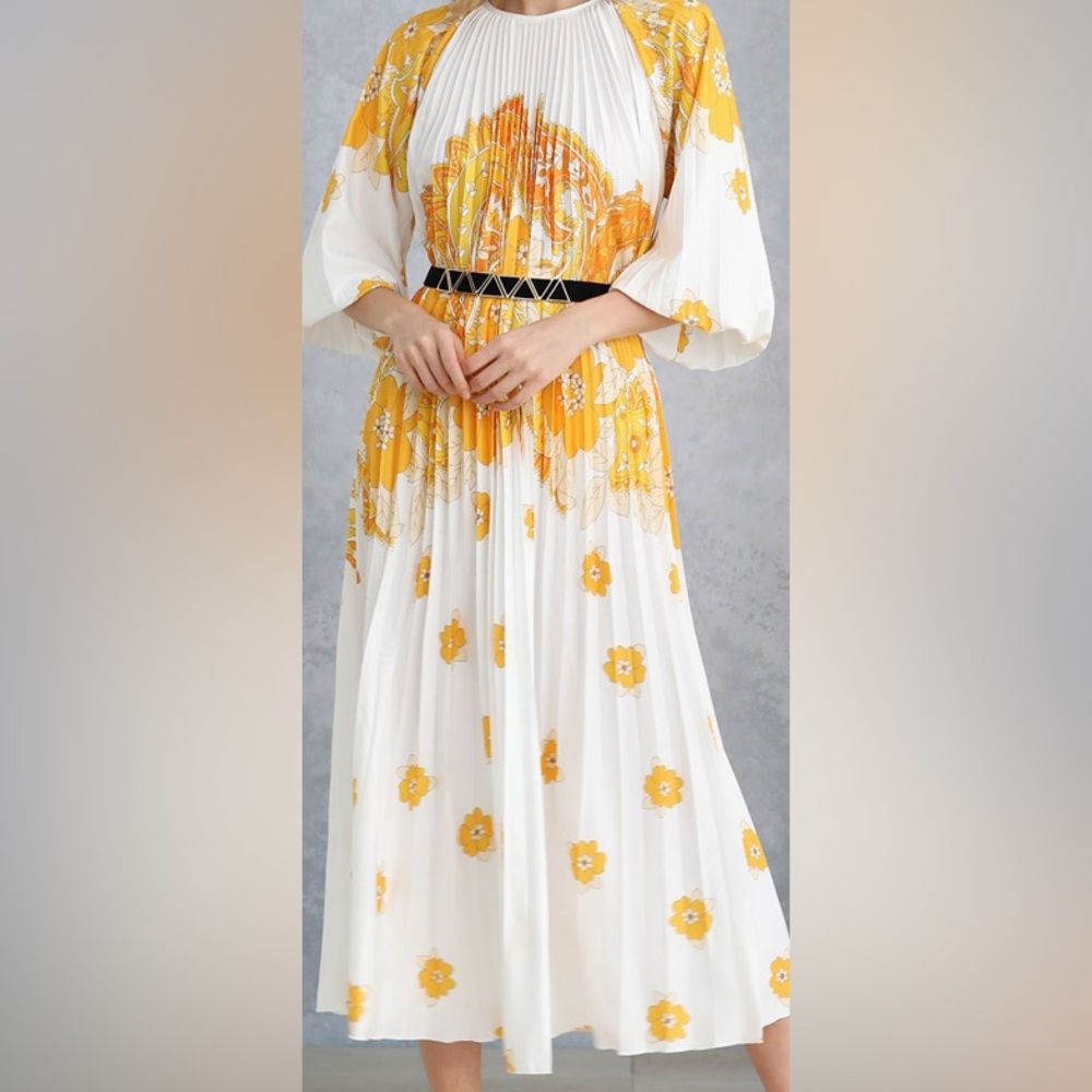 Blossoming pleated maxi dress